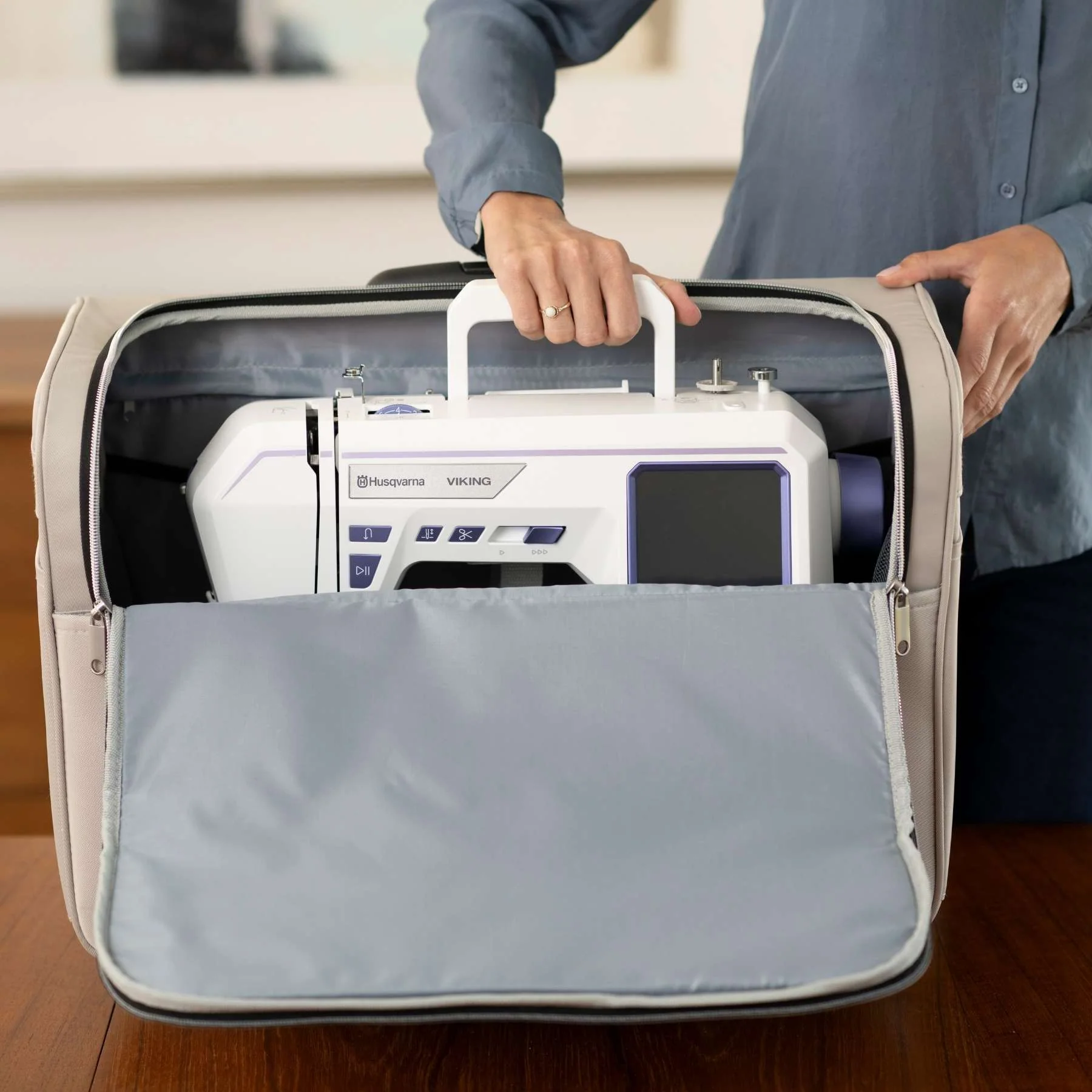 HUSQVARNA® VIKING® DESIGNER QUARTZ™ 29 Sewing & Embroidery Machine Bundle - Image 2