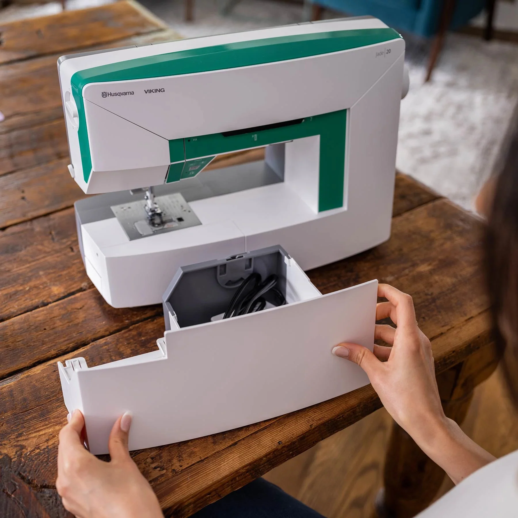 HUSQVARNA VIKING JADE 20 Sewing Machine - Image 9