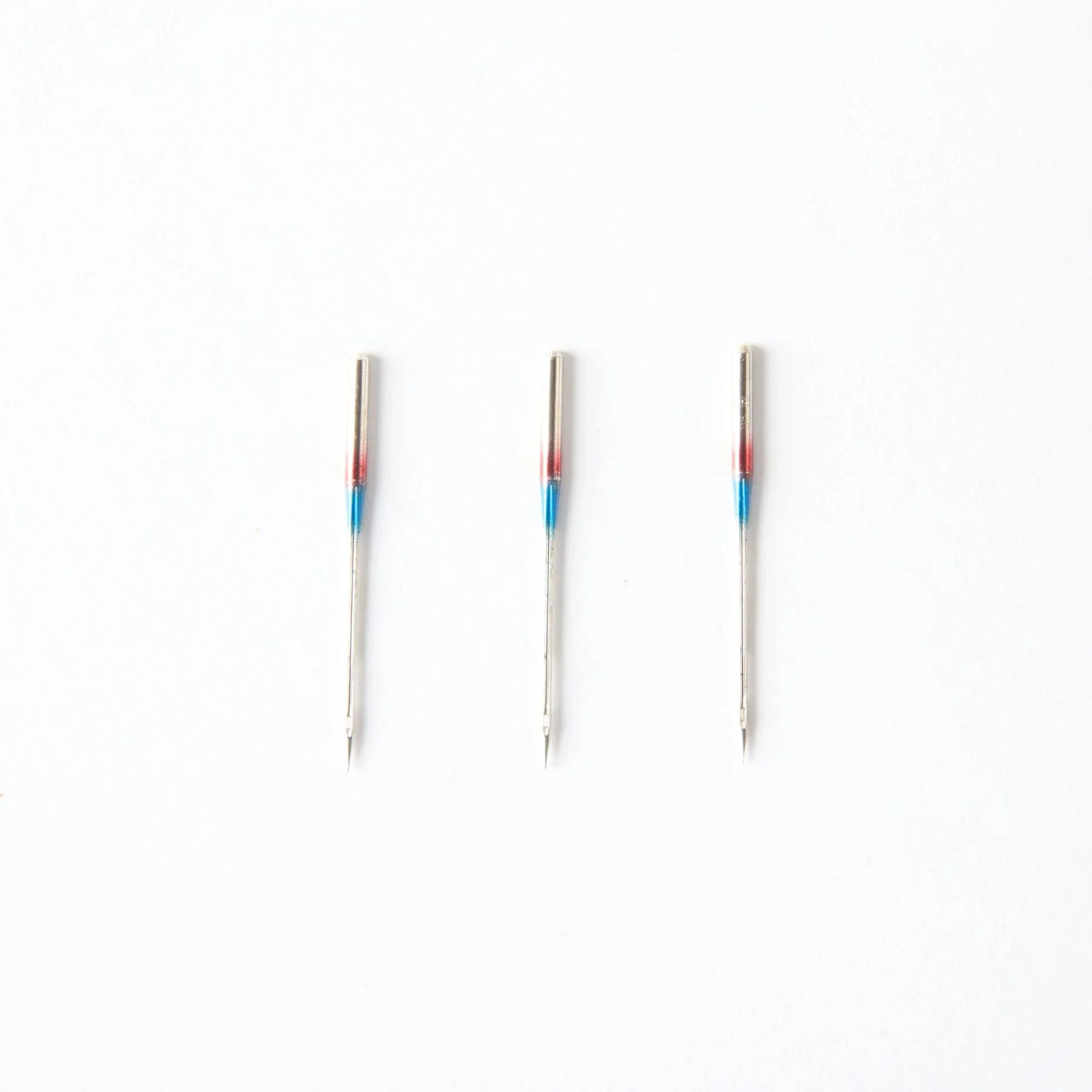 HUSQVARNA® VIKING® Universal Needles Size 90/14 100-Pack - Image 2