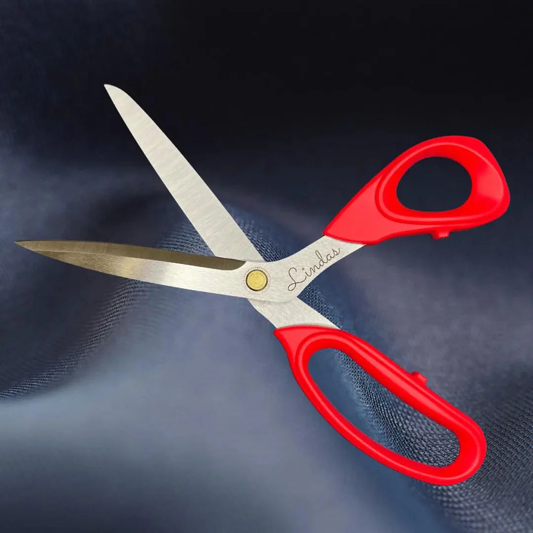 Linda's 9 Inch Stainless Steel Fabric Scissors - Image 5