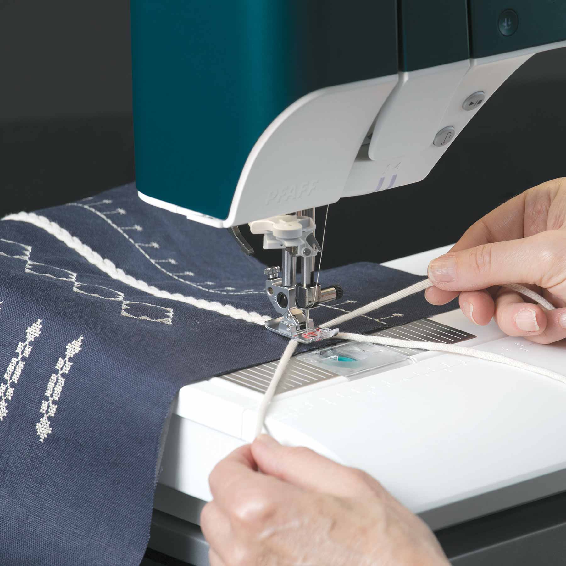 PFAFF® performance icon™ Sewing Machine Quilting Bundle - Image 2