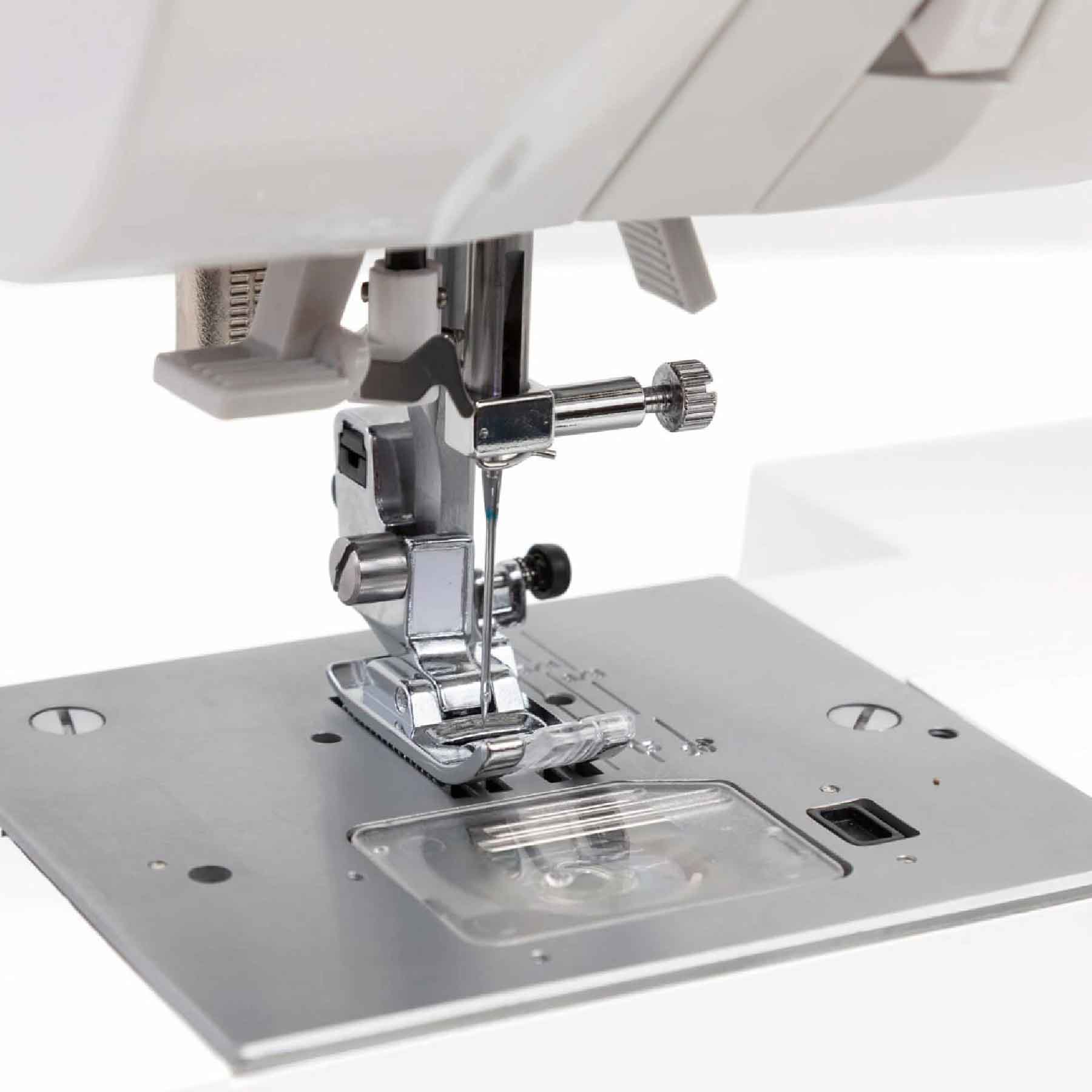 SINGER® Refurbished C430 Sewing Machine - Image 6