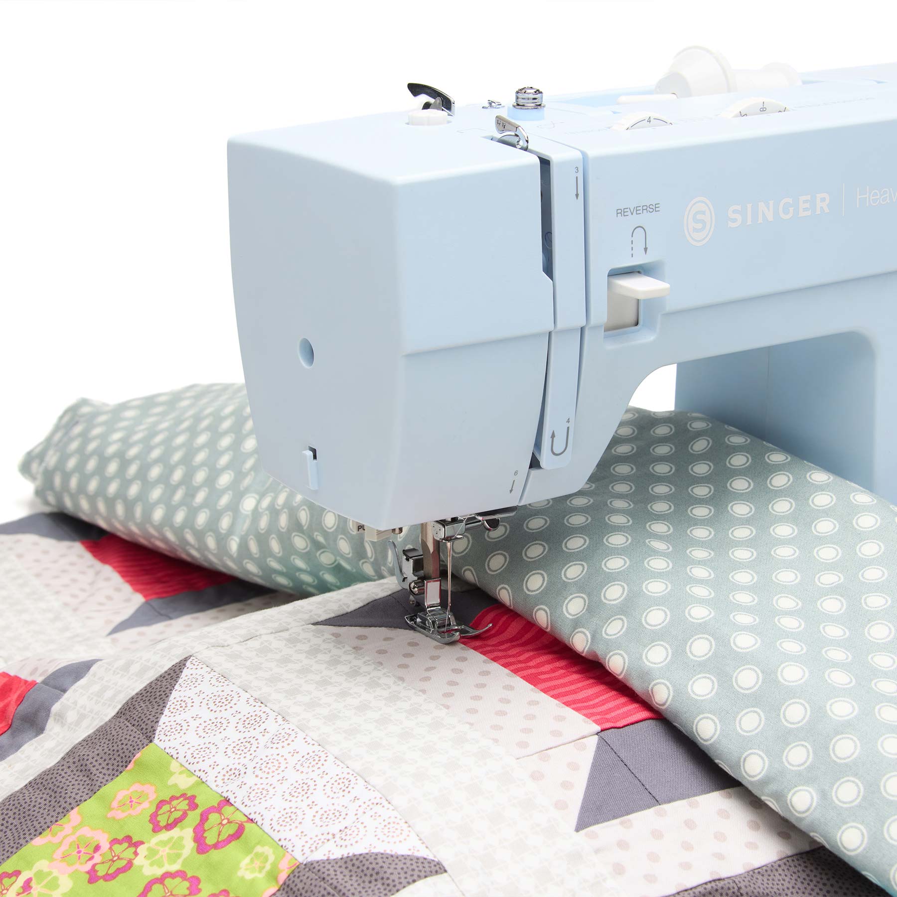 SINGER® Heavy Duty 4423 Meltwater Blue Sewing Machine & Extension Table Bundle - Image 11