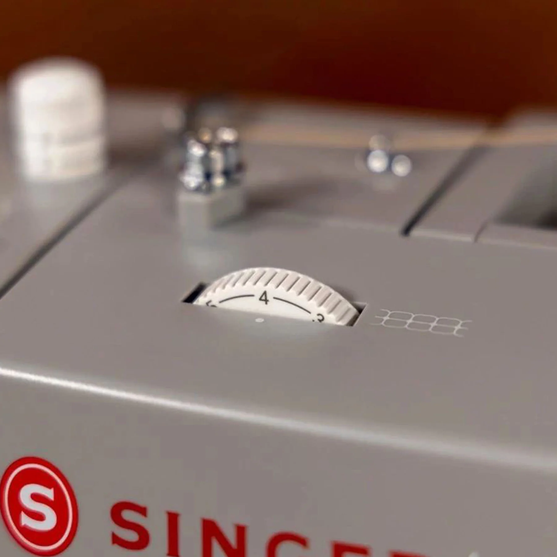 SINGER® Heavy Duty 6600C Sewing Machine - Image 6