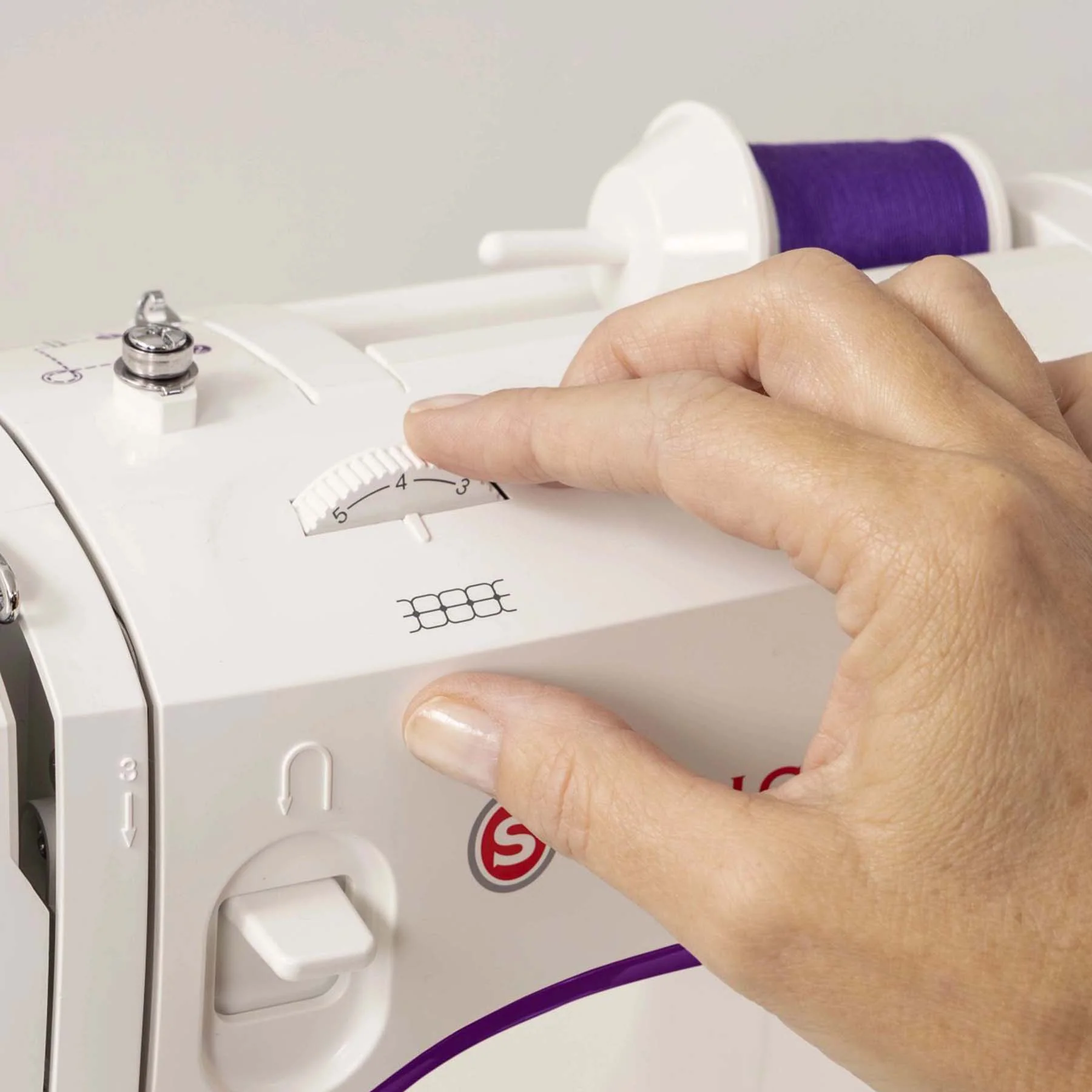 SINGER® M3500 Sewing Machine - Image 3