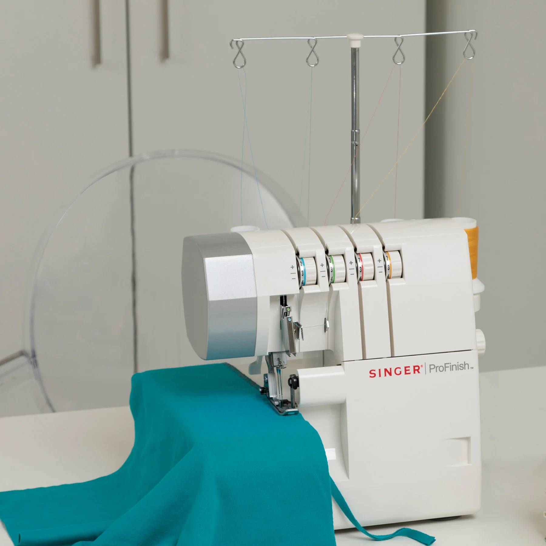 SINGER® ProFinish™ 14CG754 Serger - Image 2