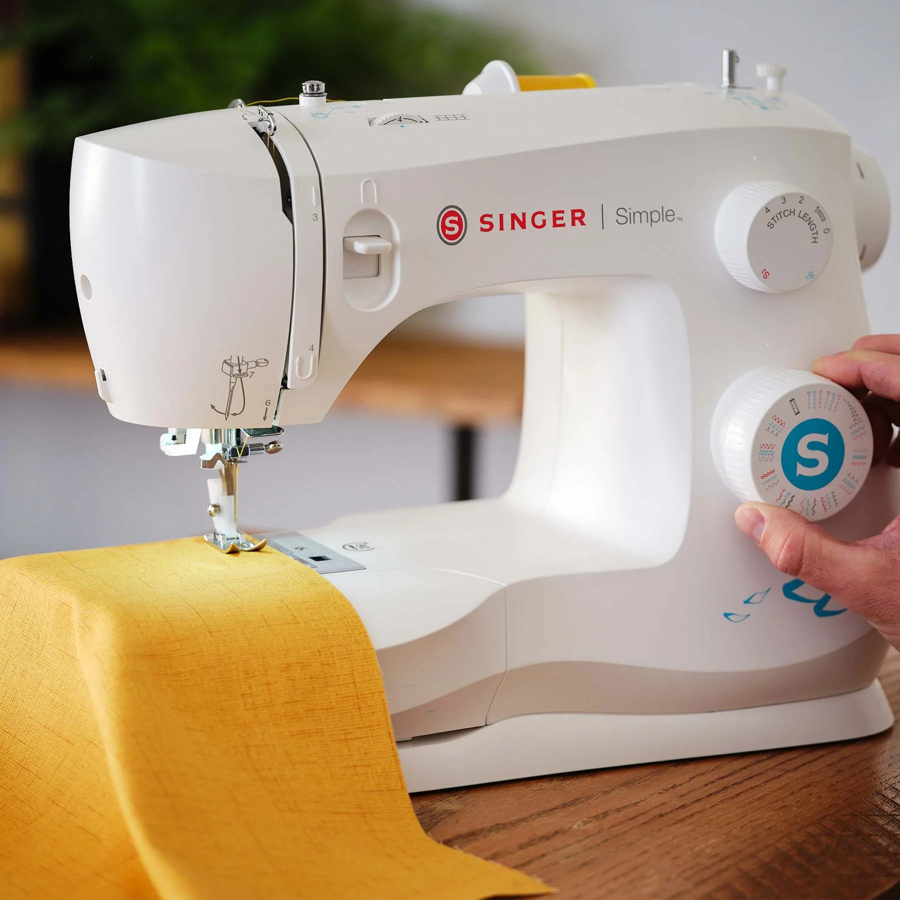 SINGER® Simple 3337 Sewing Machine - Image 2